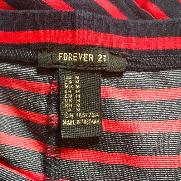 Forever 21 | Striped Pencil Skirt - Picture 4 of 5